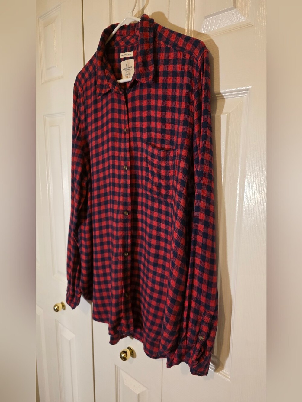 American Eagle AHH-Mazingly Soft Boyfriend Fit Viscose Plaid Button Down XL - Picture 4 of 9